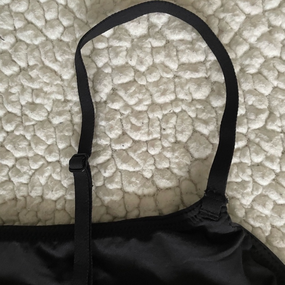 Skims Fits Everybody CROPPED CAMI Black Onyx XL - Picture 7 of 11